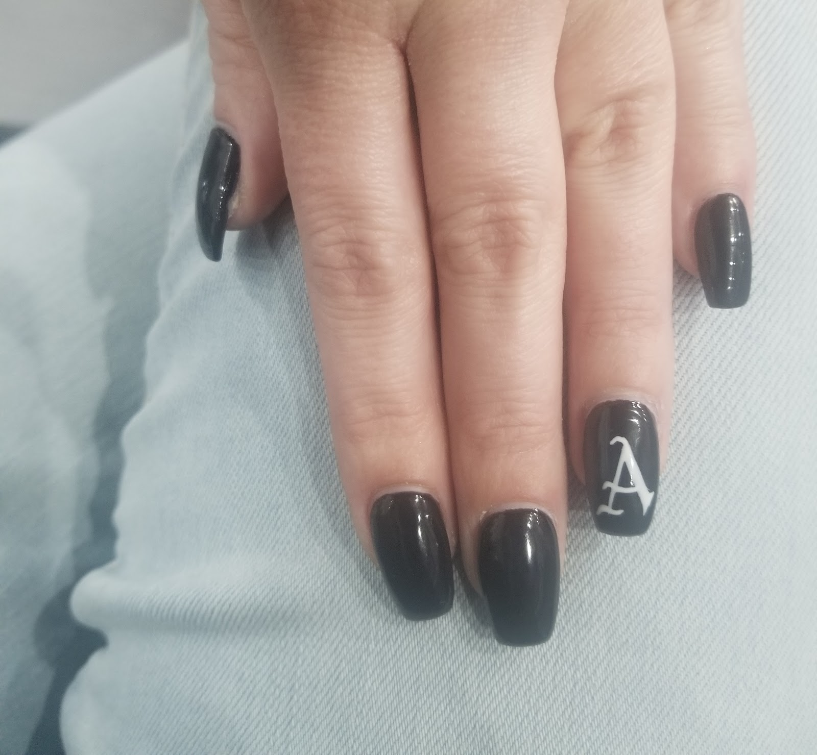 Lush Nail Bar nail photo 1